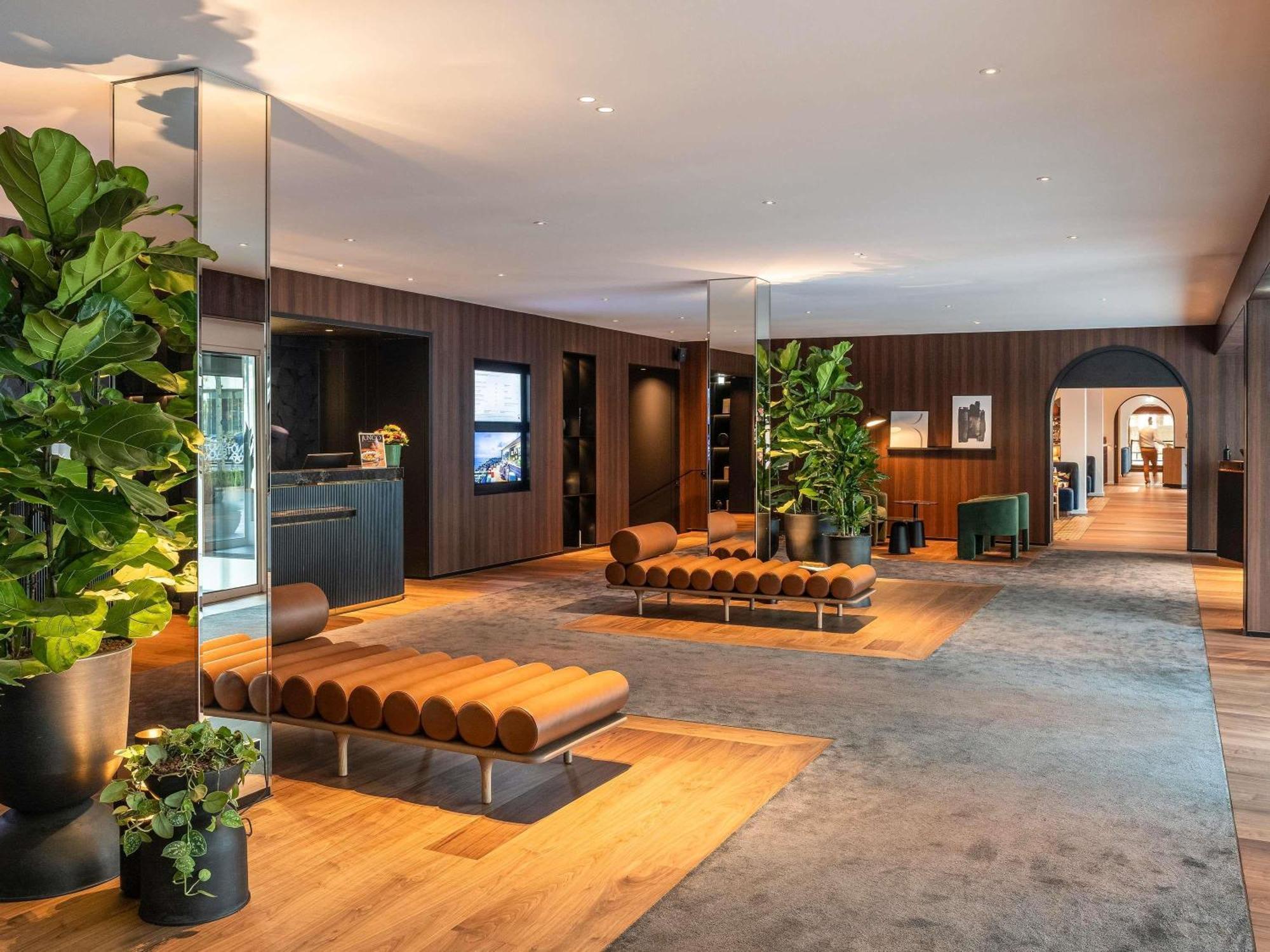 Novotel Luxembourg Kirchberg Экстерьер фото