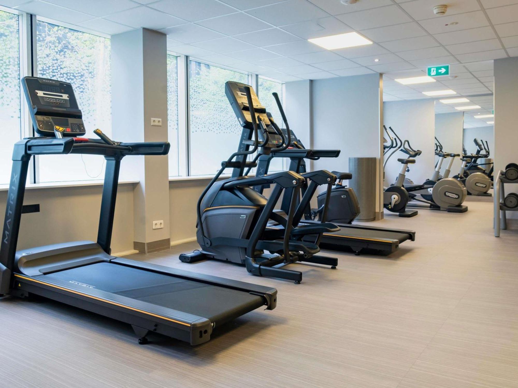 Novotel Luxembourg Kirchberg Экстерьер фото